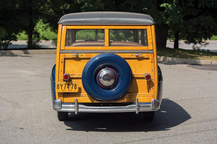  Ford V8 Super Deluxe Station Wagon (11A-79B) 1941 года  (фото 2 из 29)